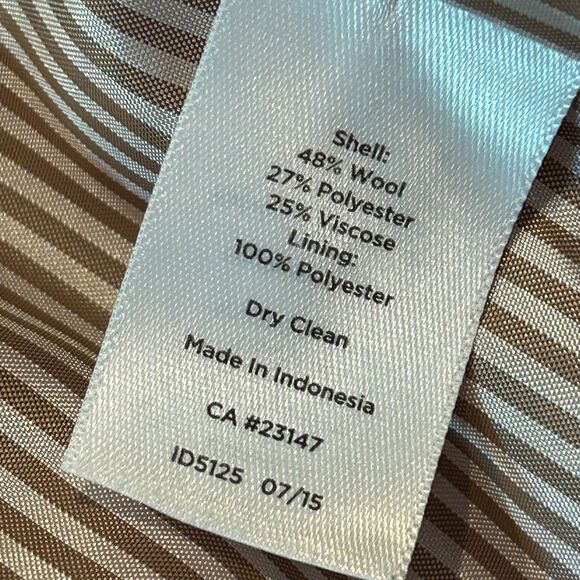 Talbots Classic 2 Button Red Wool Blend Blazer size 10P - Picture 8 of 16